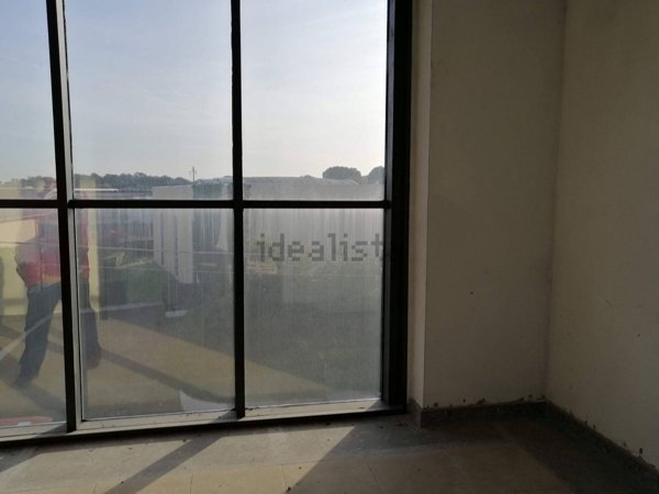 ufficio in vendita a Capannori in zona Vorno