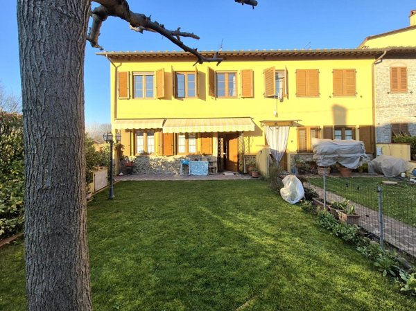 appartamento in vendita a Capannori in zona Lammari