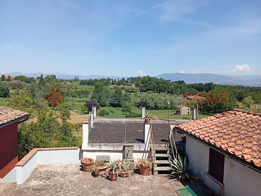 appartamento in vendita a Capannori in zona Castelvecchio di Compito