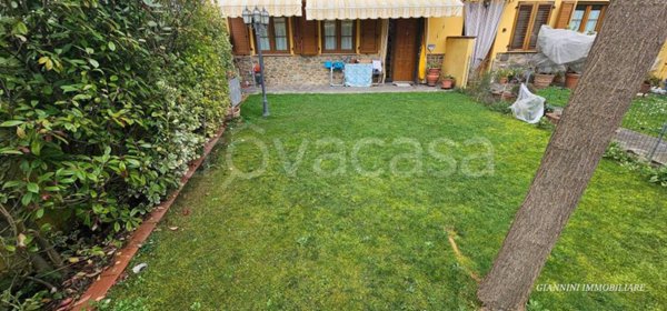 appartamento in vendita a Capannori in zona Lammari