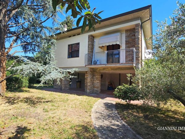 casa indipendente in vendita a Capannori in zona Guamo