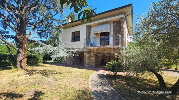 casa indipendente in vendita a Capannori