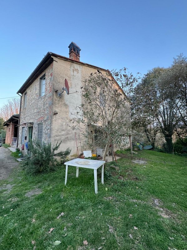 casa indipendente in vendita a Capannori