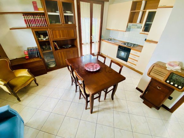 appartamento in vendita a Capannori in zona Lunata