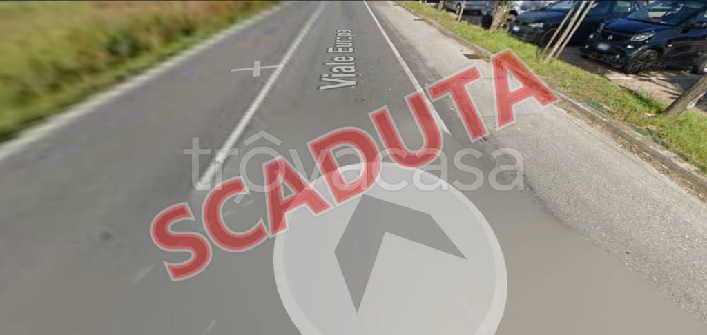 pentavano in vendita a Capannori in zona Lammari