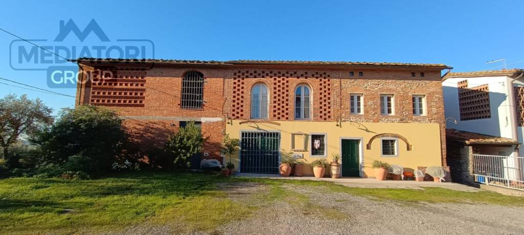 casa indipendente in vendita a Capannori