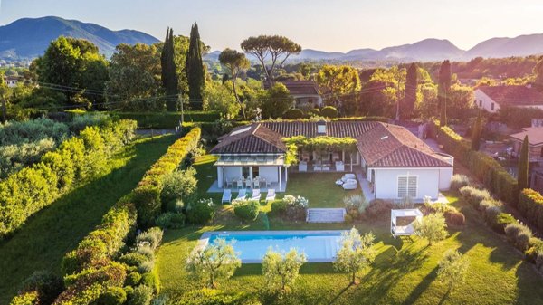 casa indipendente in vendita a Capannori in zona Guamo