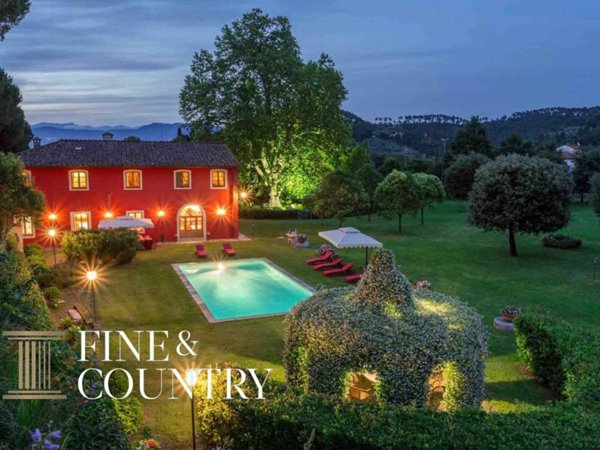 villa in vendita a Capannori in zona Vorno