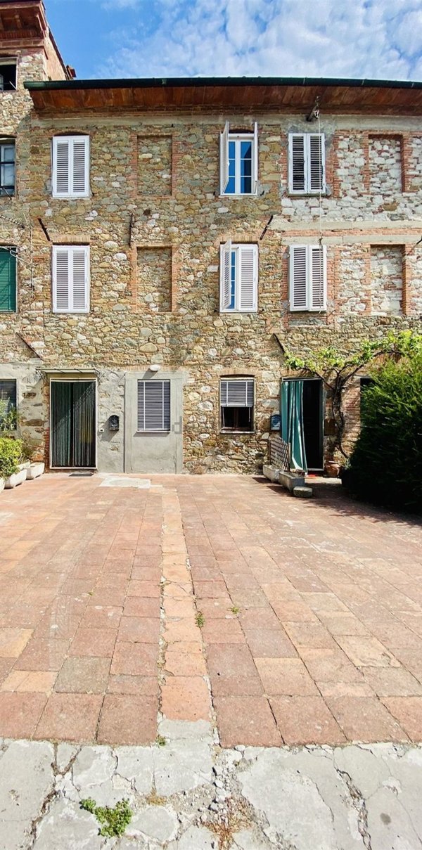 casa indipendente in vendita a Capannori