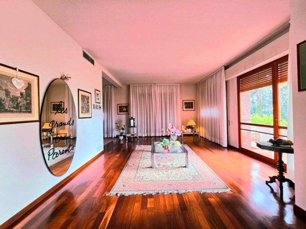 casa indipendente in vendita a Capannori in zona Marlia