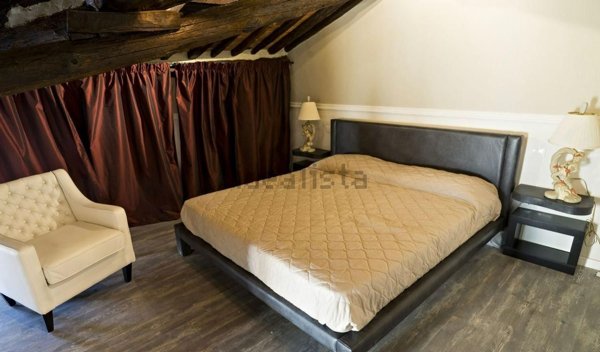 casa indipendente in vendita a Capannori in zona Castelvecchio di Compito