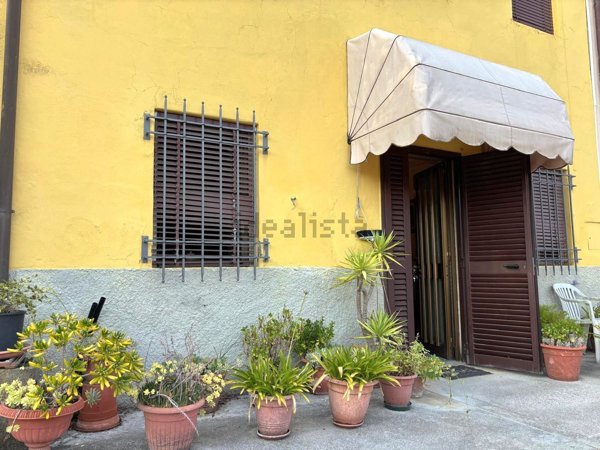 casa indipendente in vendita a Capannori in zona Marlia