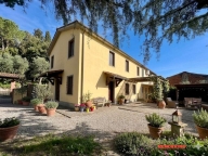 casa indipendente in vendita a Capannori in zona Lunata