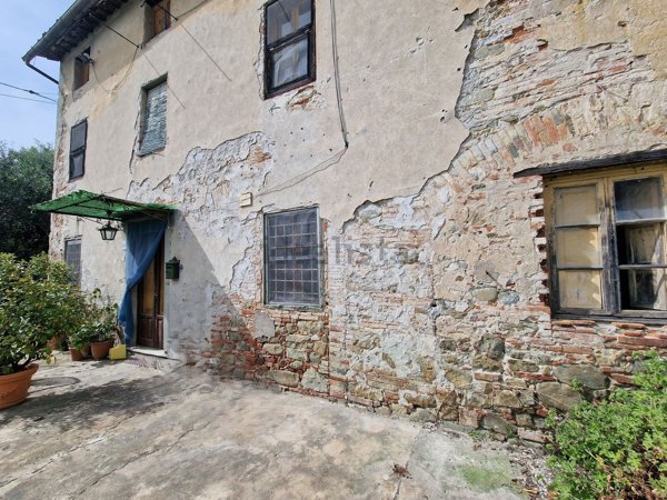 casa indipendente in vendita a Capannori
