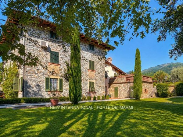 casa indipendente in vendita a Capannori