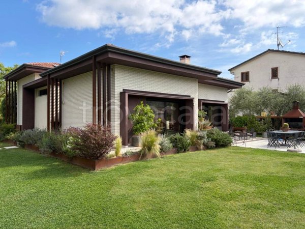 casa indipendente in vendita a Capannori in zona Guamo