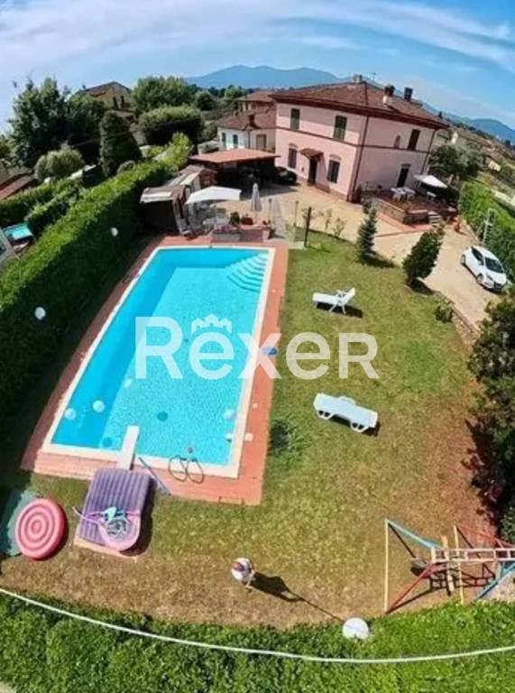 casa indipendente in vendita a Capannori in zona Marlia