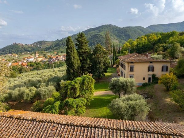 casa indipendente in vendita a Capannori