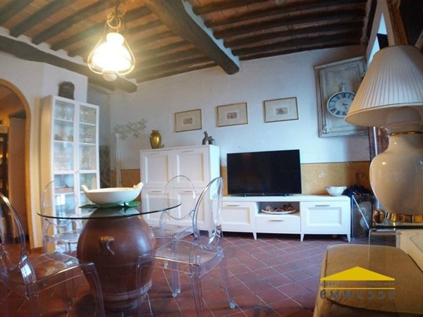 casa indipendente in vendita a Capannori in zona Castelvecchio di Compito