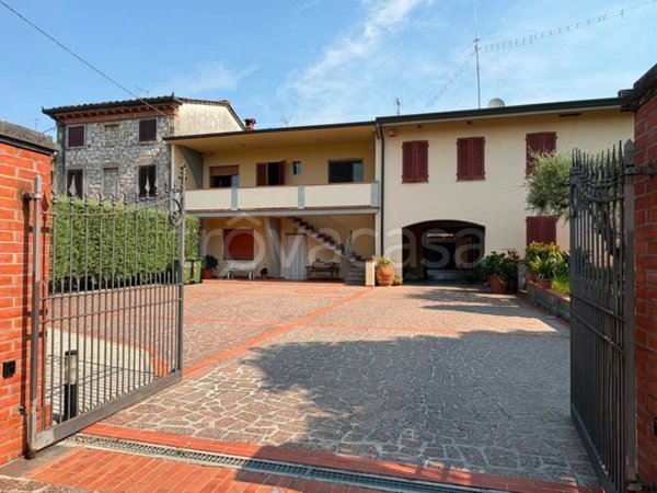 appartamento in vendita a Capannori in zona Lammari