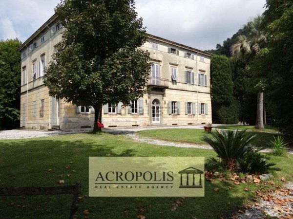 casa indipendente in vendita a Capannori