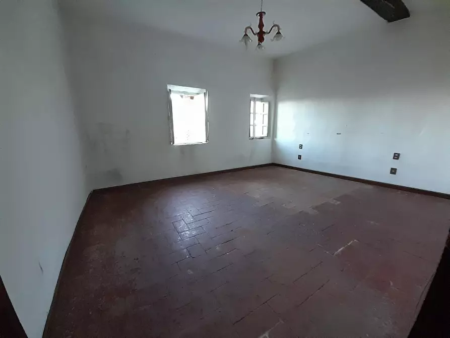 intera palazzina in vendita a Capannori in zona Castelvecchio di Compito