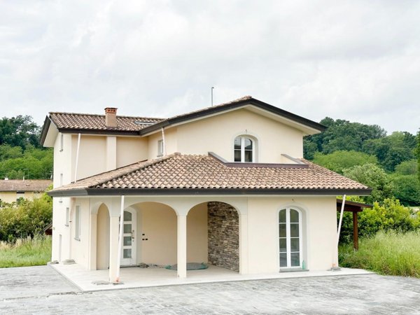 casa indipendente in vendita a Capannori