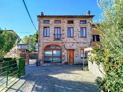 casale in vendita a Capannori