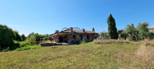 casa indipendente in vendita a Capannori