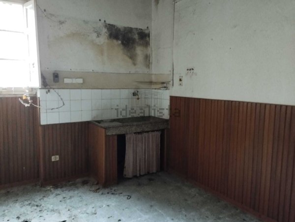 casa indipendente in vendita a Capannori in zona Lunata