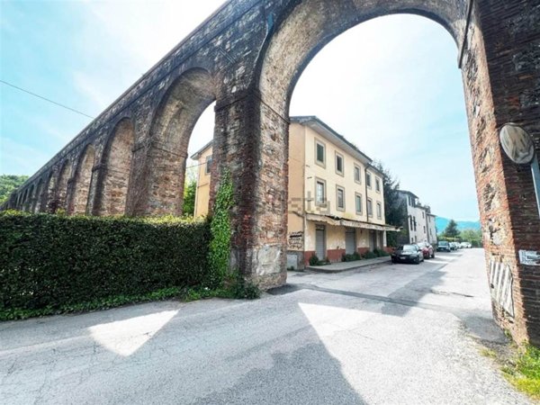 appartamento in vendita a Capannori in zona Guamo