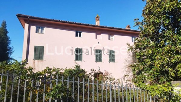 casa indipendente in vendita a Capannori in zona Guamo