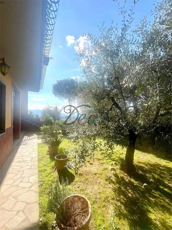 casa indipendente in vendita a Capannori in zona San Gennaro