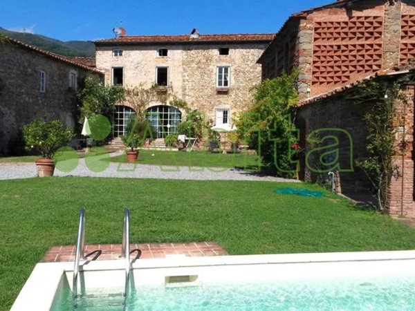 casa indipendente in vendita a Capannori in zona San Gennaro