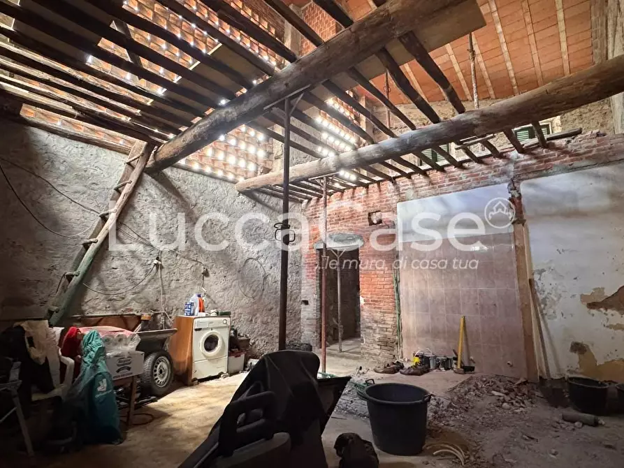 casa indipendente in vendita a Capannori in zona Lammari