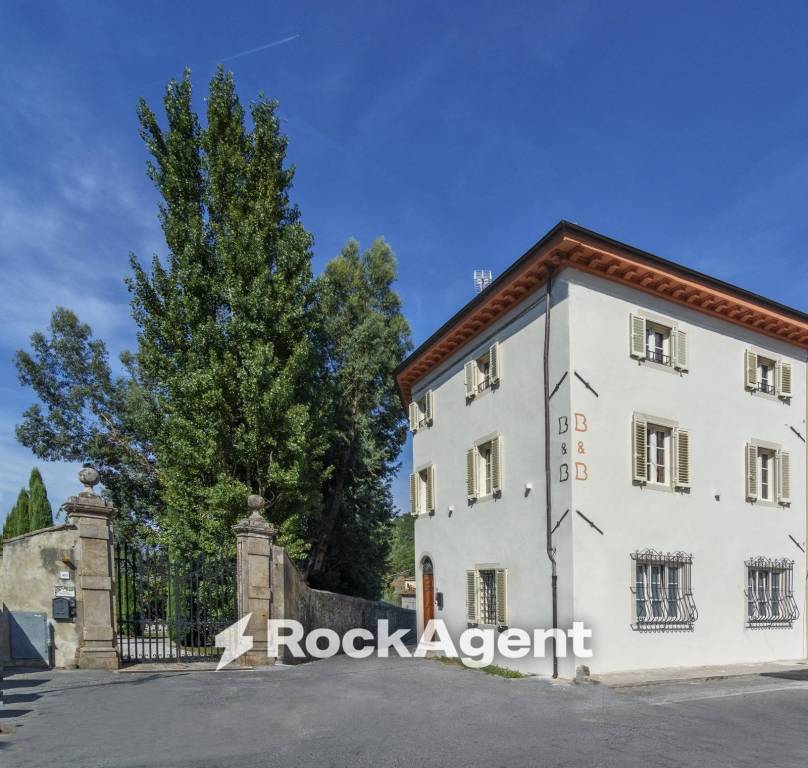 casa indipendente in vendita a Capannori in zona Vorno