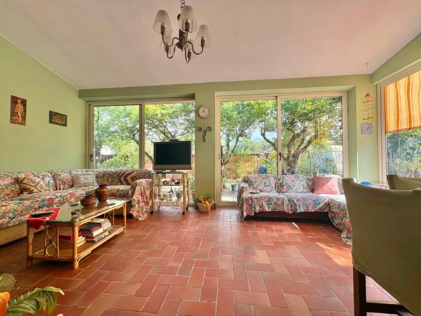 casa indipendente in vendita a Capannori in zona Lammari