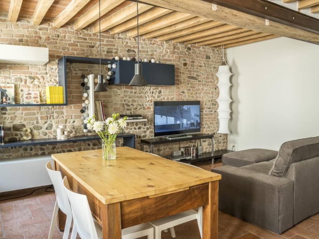 casa indipendente in vendita a Capannori in zona Lunata