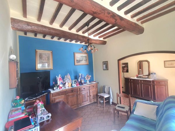 casa indipendente in vendita a Capannori in zona Castelvecchio di Compito