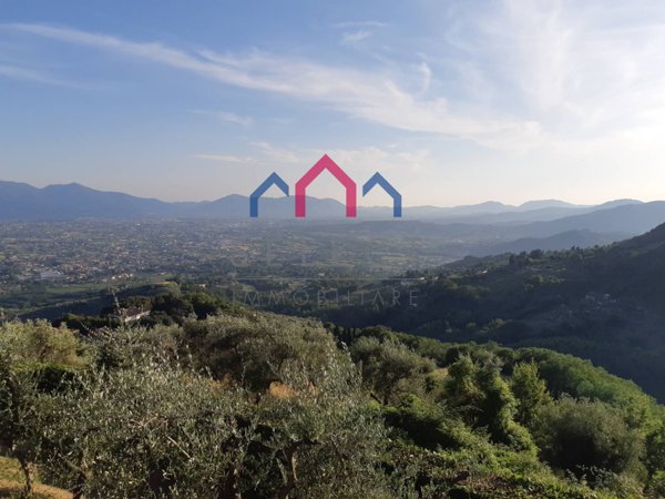 casa indipendente in vendita a Capannori in zona San Gennaro