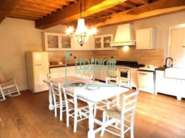 casa indipendente in vendita a Capannori in zona Vorno