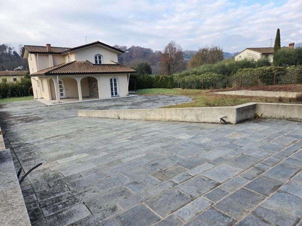 casa indipendente in vendita a Capannori