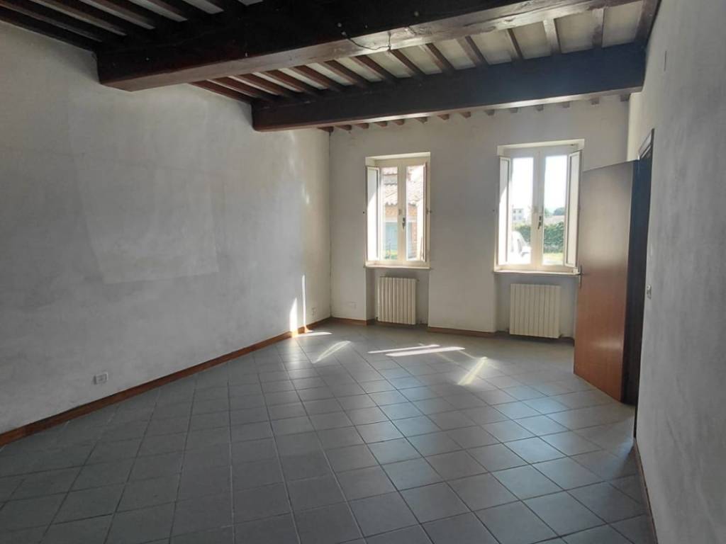 casa indipendente in vendita a Capannori in zona Lammari
