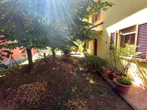 casa indipendente in vendita a Capannori in zona Castelvecchio di Compito
