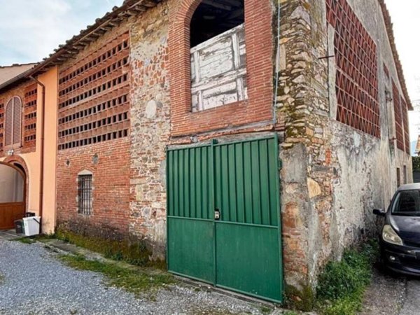 casa indipendente in vendita a Capannori