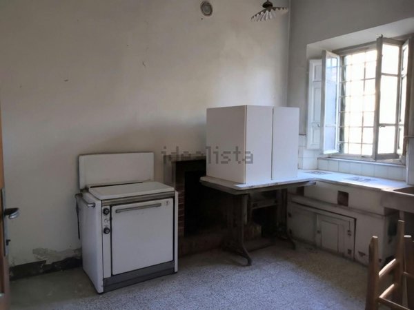 casa indipendente in vendita a Capannori in zona Lunata
