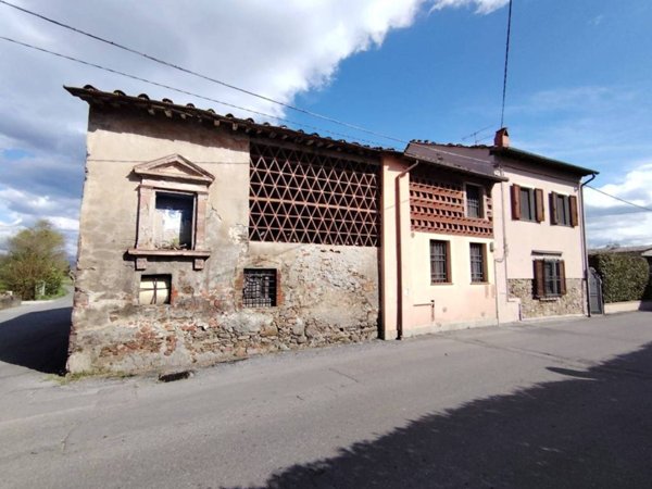 casa indipendente in vendita a Capannori