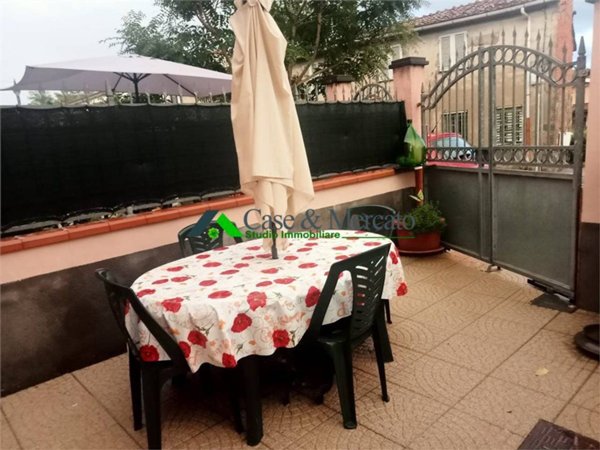 casa indipendente in vendita a Capannori in zona Segromigno in Monte
