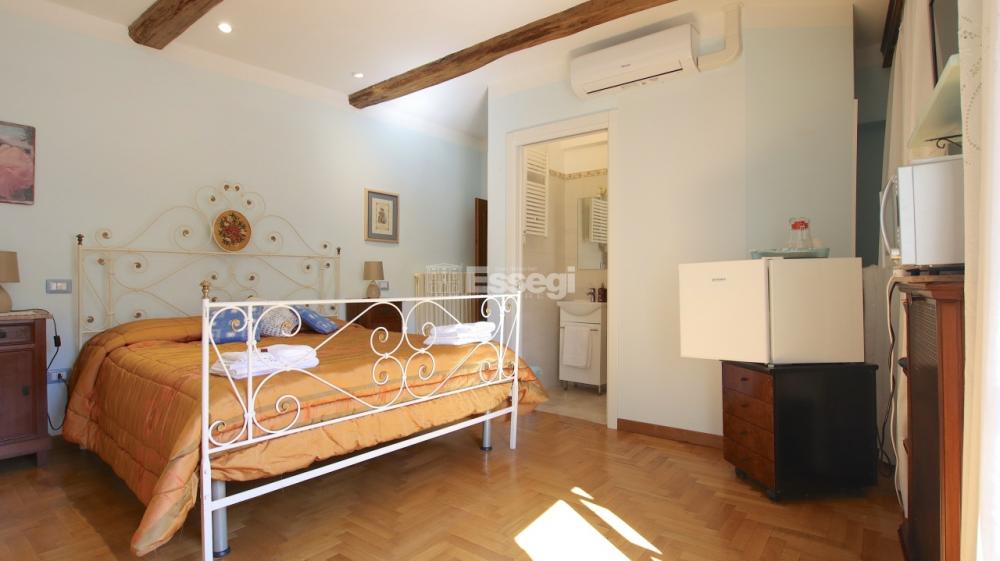 casa indipendente in vendita a Capannori in zona Castelvecchio di Compito