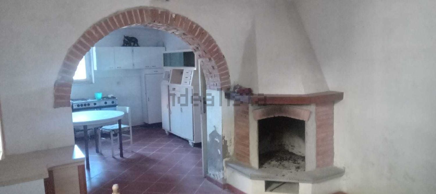 casa indipendente in vendita a Capannori in zona Castelvecchio di Compito